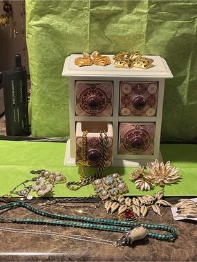 Vintage Jewelry Lot- SC-Emmons-Trifari-A Koplik-K Hines-NRT-Lady Faith